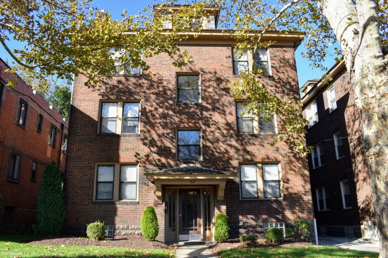 Primary Photo - 169 Pennwood Ave