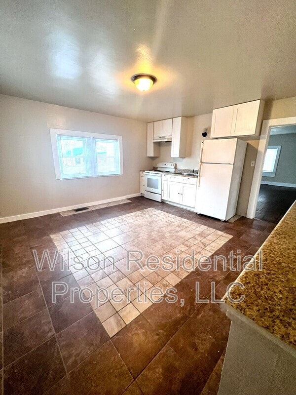 Photo - 230 Polo Rd Apartment