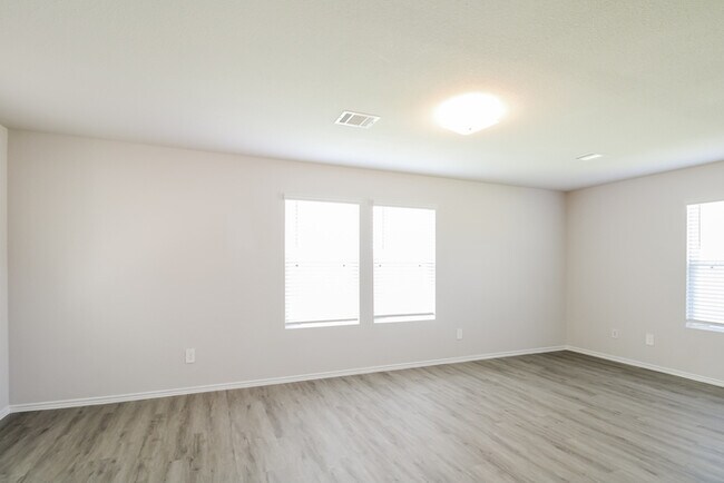 Building Photo - 13382 Musky Dr