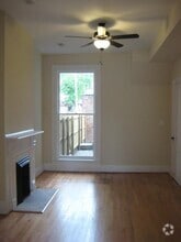 Building Photo - 12 S Plum St