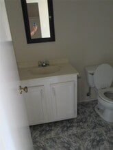 Building Photo - 6818 Glenstein Dr