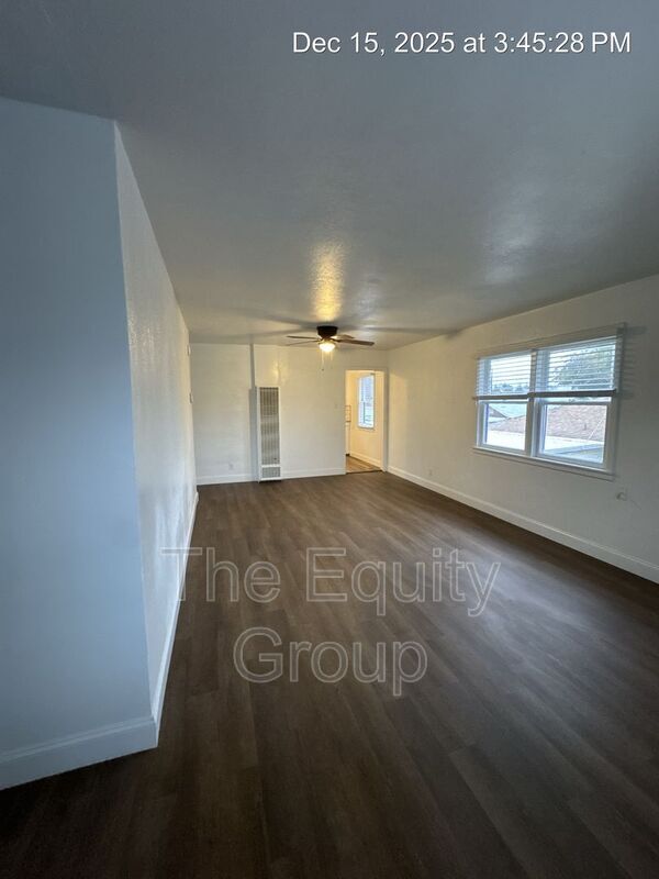 Foto del edificio - 706 N Jacob St