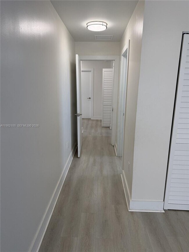 Foto del edificio - 10384 SW 173rd St