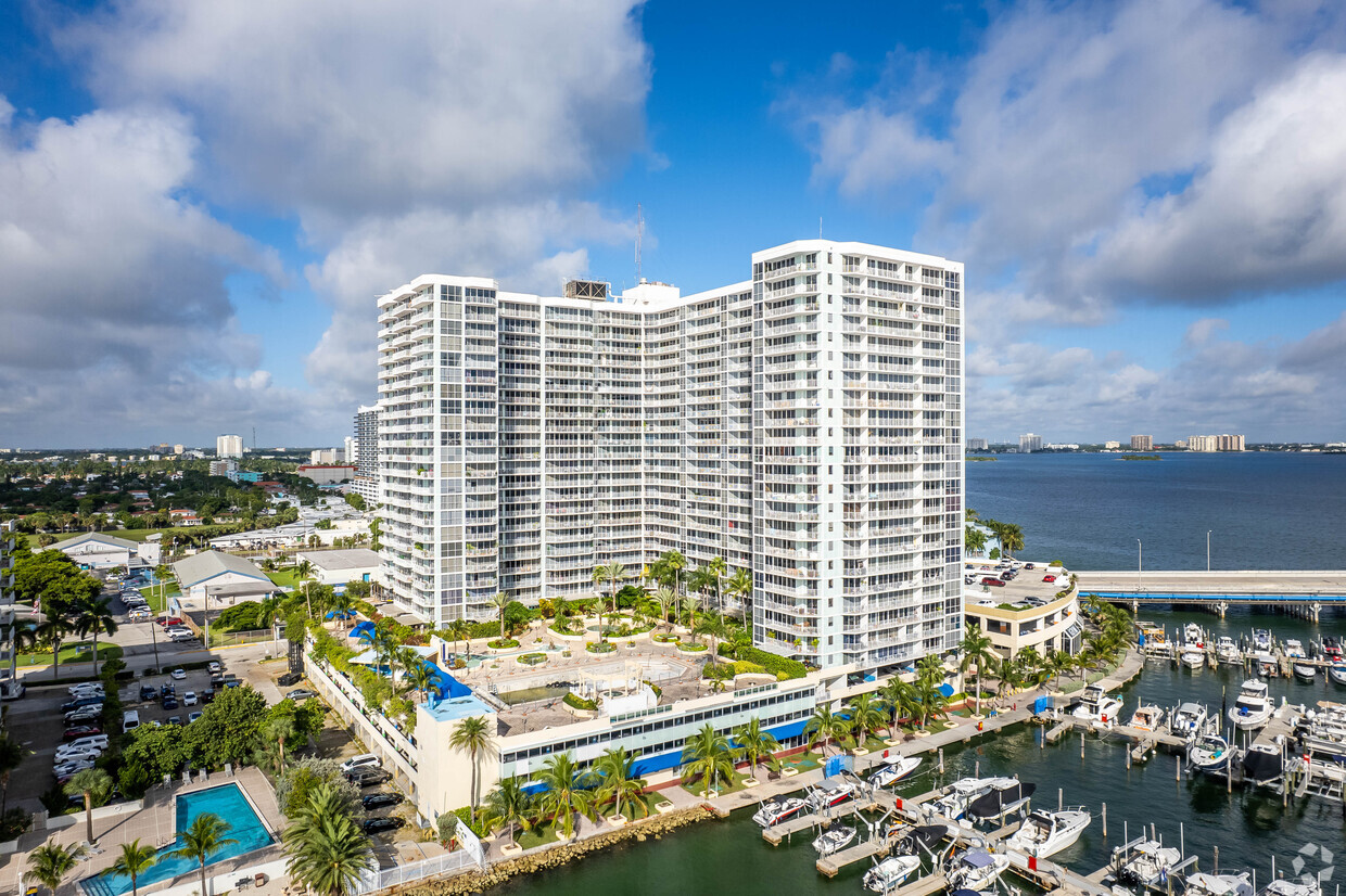 Grandview Palace - Apartments in North Bay Village, FL | Apartments.com