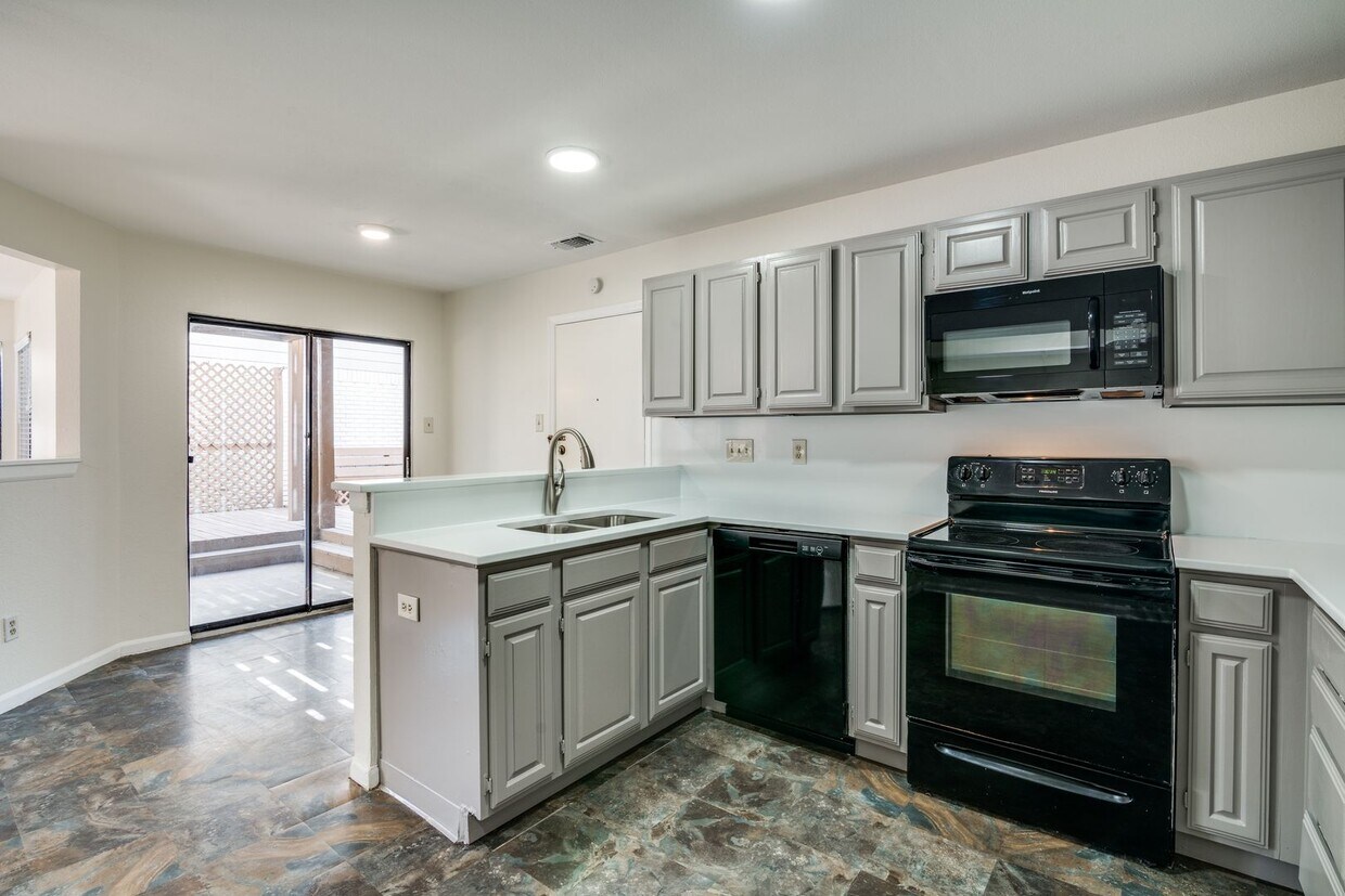 1922 Meadowview Ct, Carrollton, TX 75010 House Rental in Carrollton