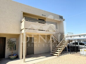 Building Photo - 2804 N 43rd Ave