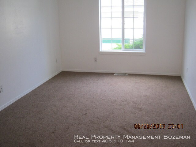 Foto del edificio - 3018 West Villard Street Unit D