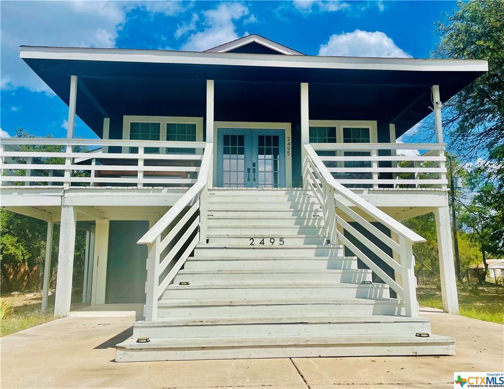 Primary Photo - 2495 Lakeshore Dr