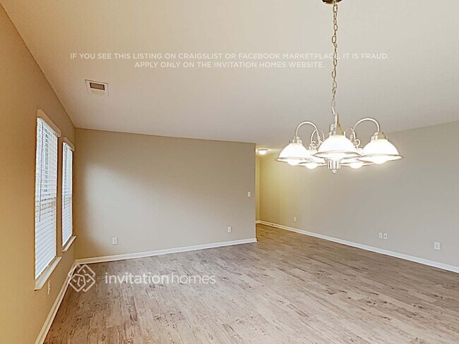 Building Photo - 2016 Sweet Bay
