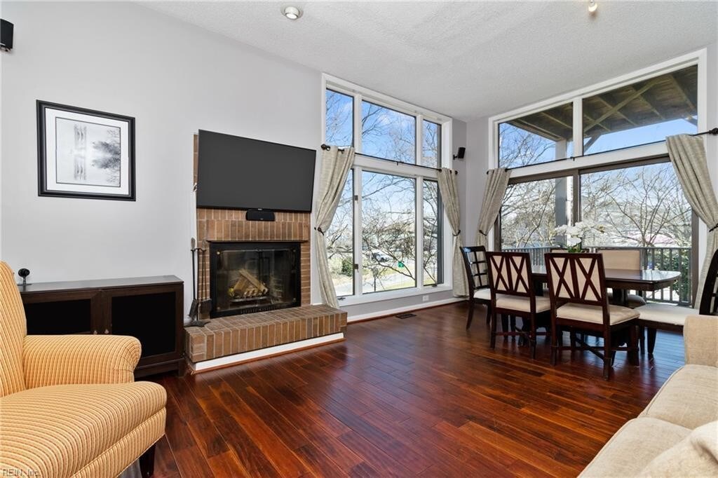 696 Mowbray Arch Rd, Norfolk, VA 23507 Condo for Rent in Norfolk, VA