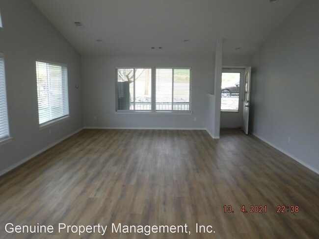 Building Photo - 3 br, 2 bath House - 4327 South Stage Road