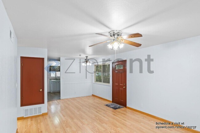 Building Photo - 4452 Viejo Way