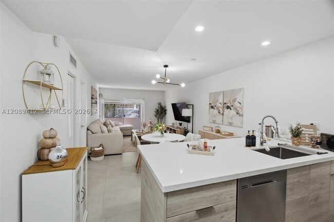 Foto del edificio - 9227 SW 87th Ave