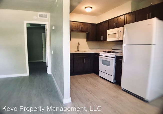 Foto del edificio - 5912 NW 41st St