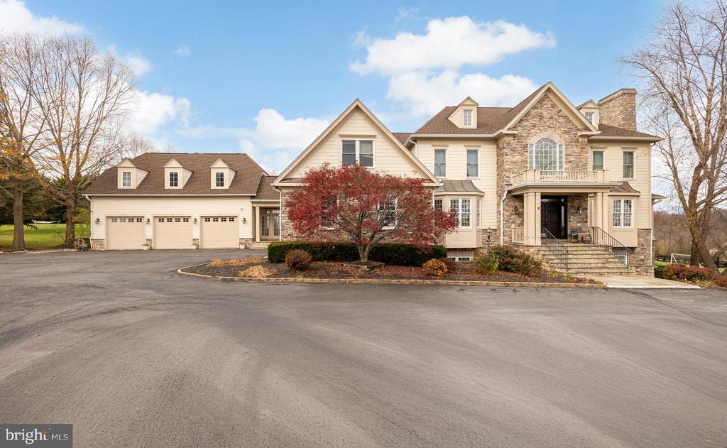 Foto del edificio - 19109 Peale Ln