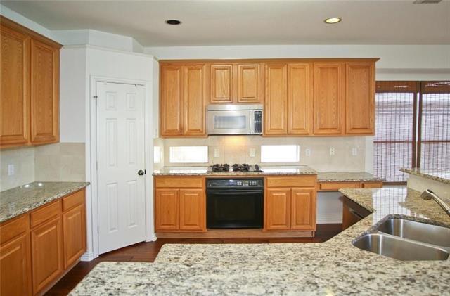 Building Photo - 4551 Hawkhurst Dr