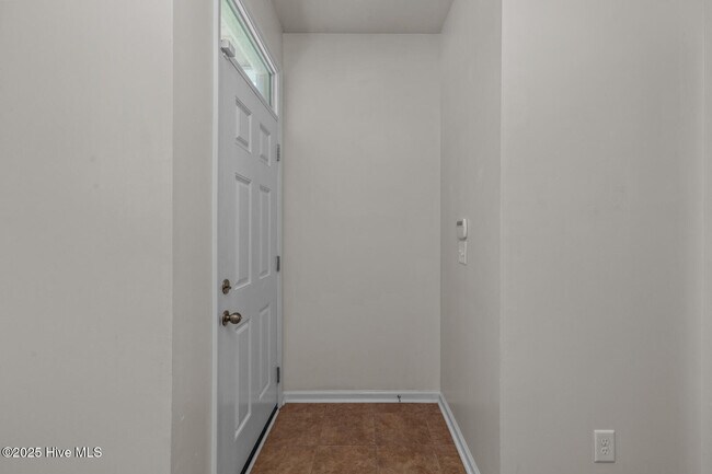 Foto del edificio - 261 Caldwell Loop
