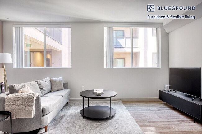 Foto del edificio - 1515 Wilshire Blvd