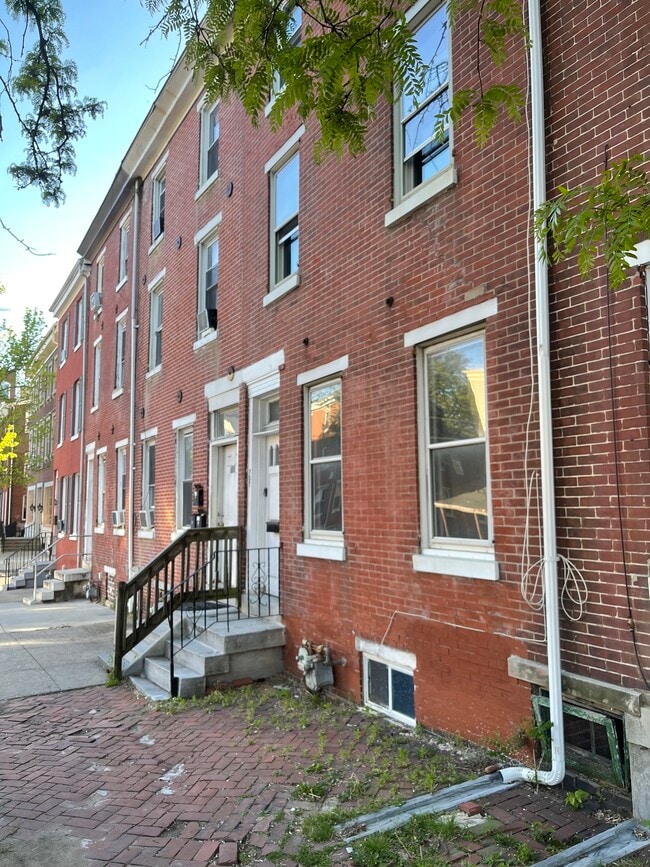 Building Photo - 707 Swede St