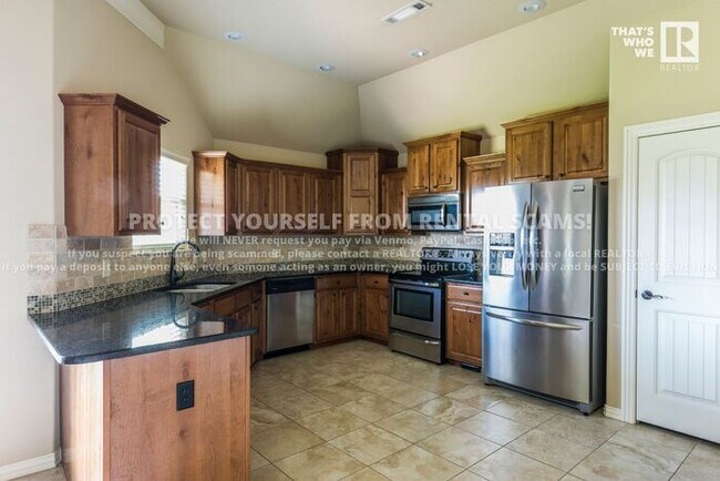 Building Photo - 383 North Drewrys Bluff Drive