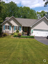 Building Photo - 106 Brookwoods Ln