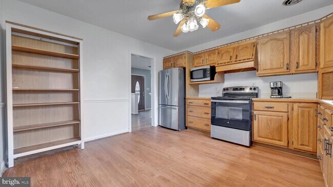 Foto del edificio - 6503 Horseshoe Rd