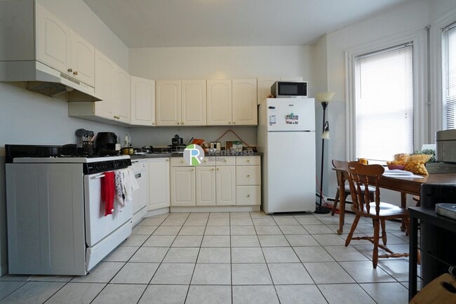 Photo - 72 Gardner St Apartment