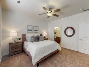 Centennial Crossing photo'