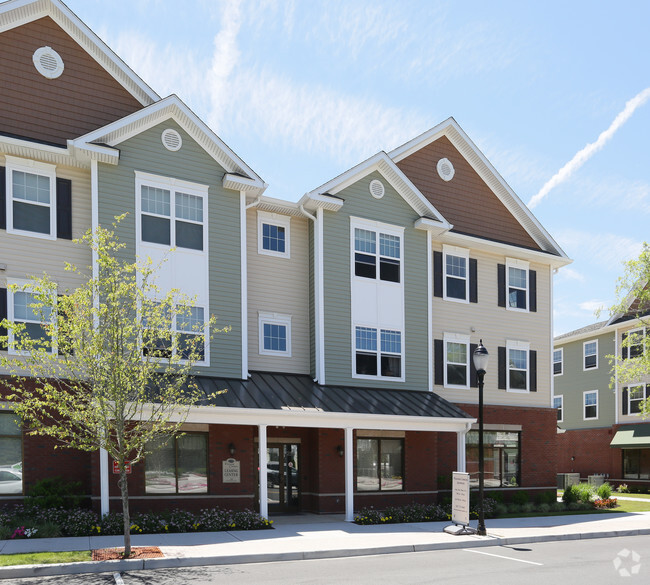 Wincoram Commons - Apartments in Coram, NY | Apartments.com