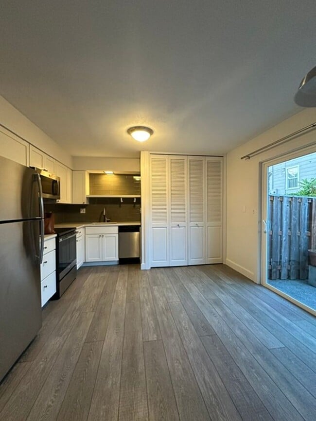 Foto del edificio - 2354 SE 48th Av
