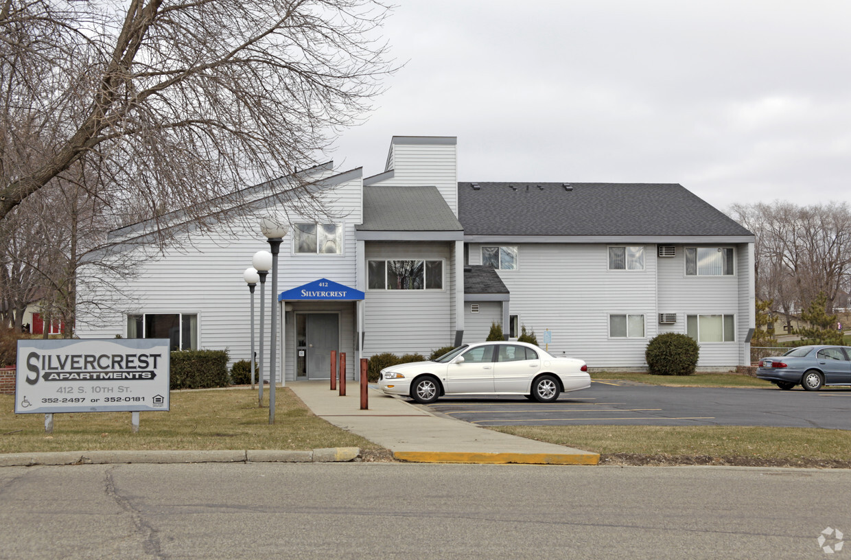 Foto del edificio - Silvercrest Apartments