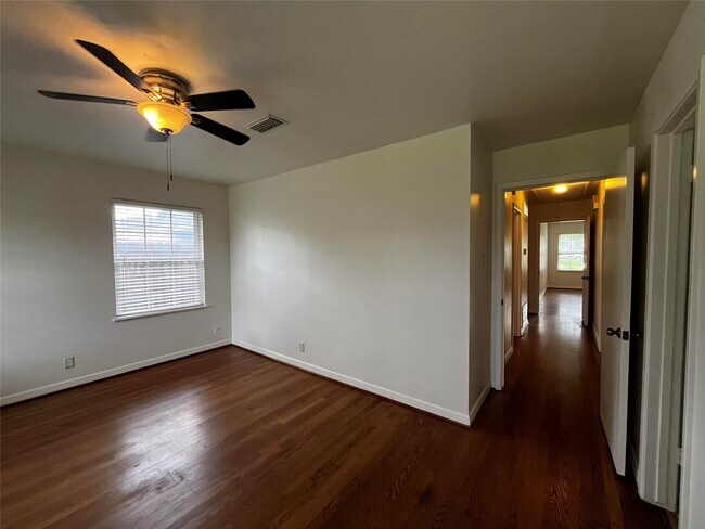 Building Photo - 4134 Osby Dr