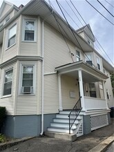 Building Photo - 32 Medway St