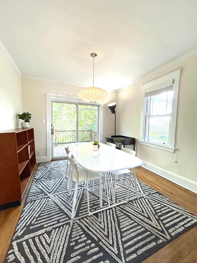 Dining Room - 2903 Maisel Dr