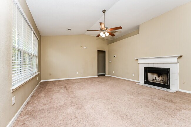 Foto del edificio - 25 Lakeridge Ct