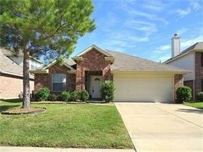 Foto principal - 6410 Bonnie Chase Ln