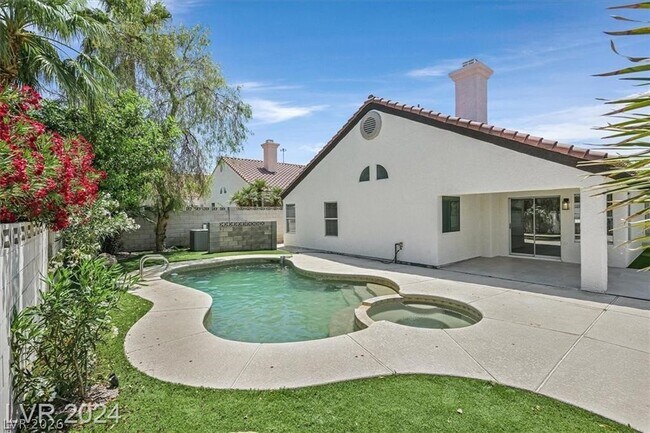 Foto del edificio - 8 Barton Spring Cir