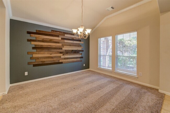 Building Photo - 11 Ebony Oaks Pl