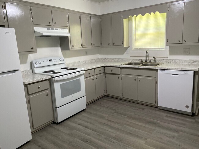 Foto del edificio - 823 Rushmeade Rd