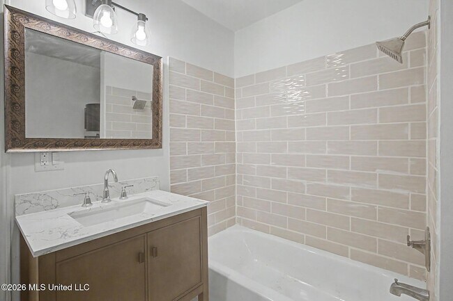 Foto del edificio - 9424 Daisy Vestry Rd