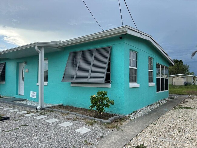 Building Photo - 8630 Aero Ave