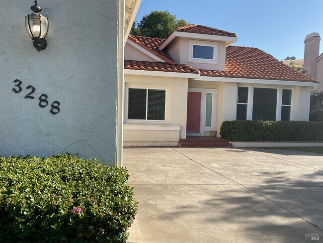 Foto del edificio - 3288 Ascot Ct