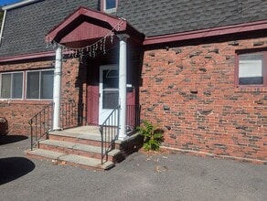 Building Photo - 581 Proctor Ave