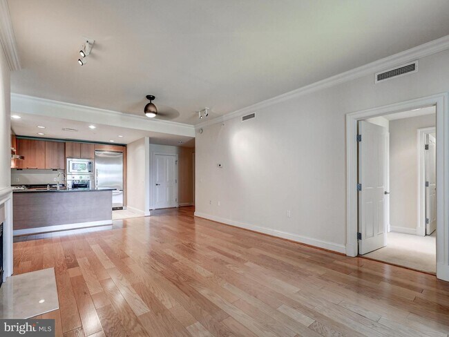 Foto del edificio - 801 Key Hwy
