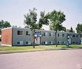Building Photo - Jerry Place
