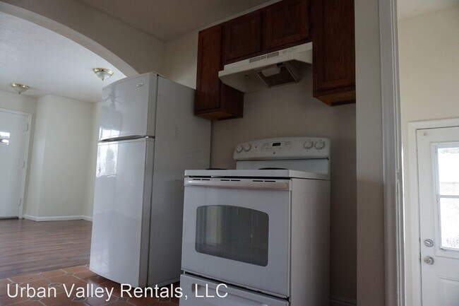 Foto del edificio - 3 br, 1.5 bath House - 3503 W. 4700 S.