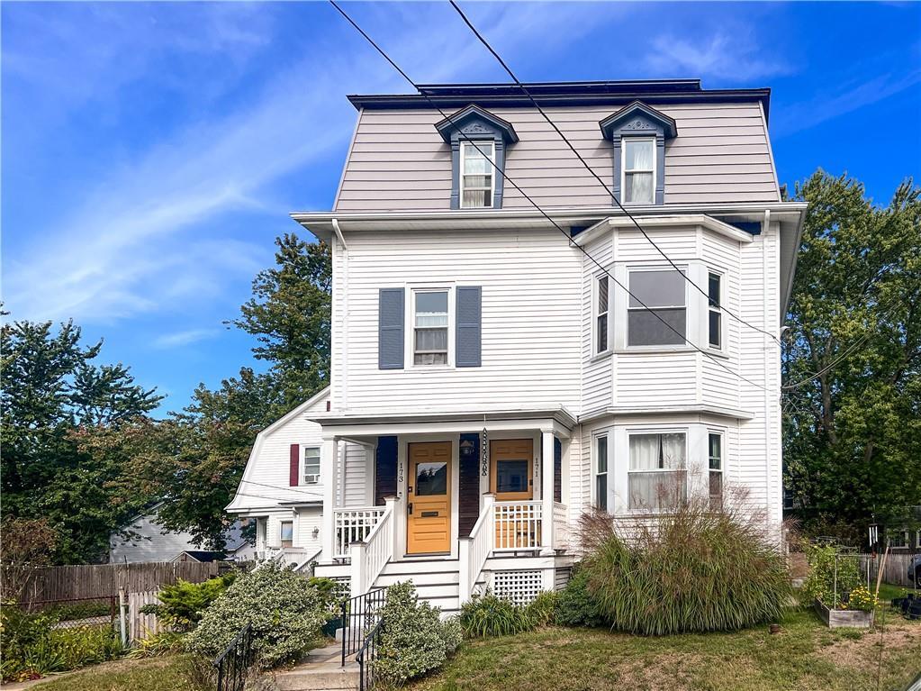Primary Photo - 173 Grand Ave