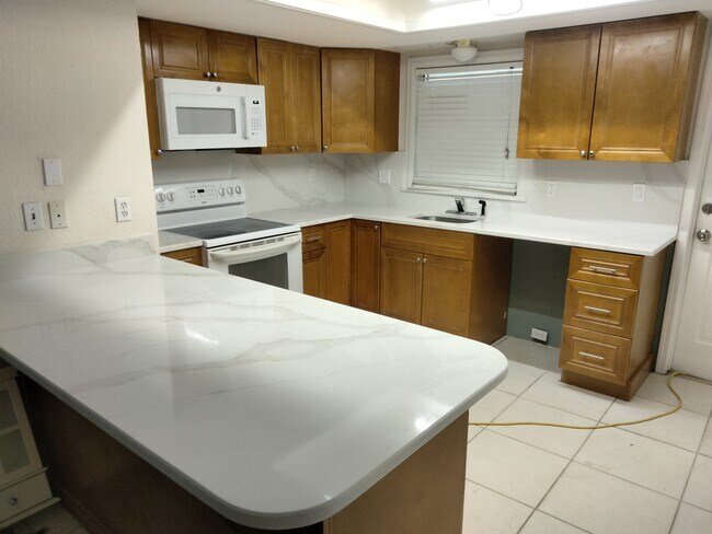 Foto del edificio - 412 Moody Ln