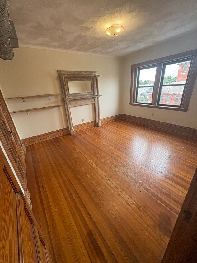 Foto principal - 2020 Massachusetts Ave