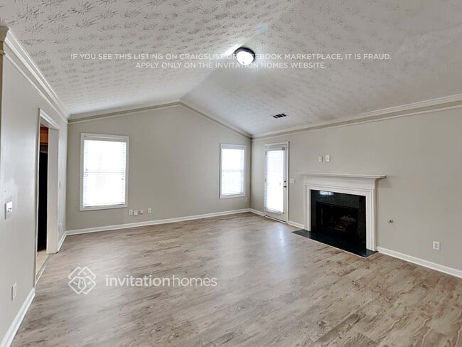 Foto del edificio - 2662 Kirkhill Ct NW